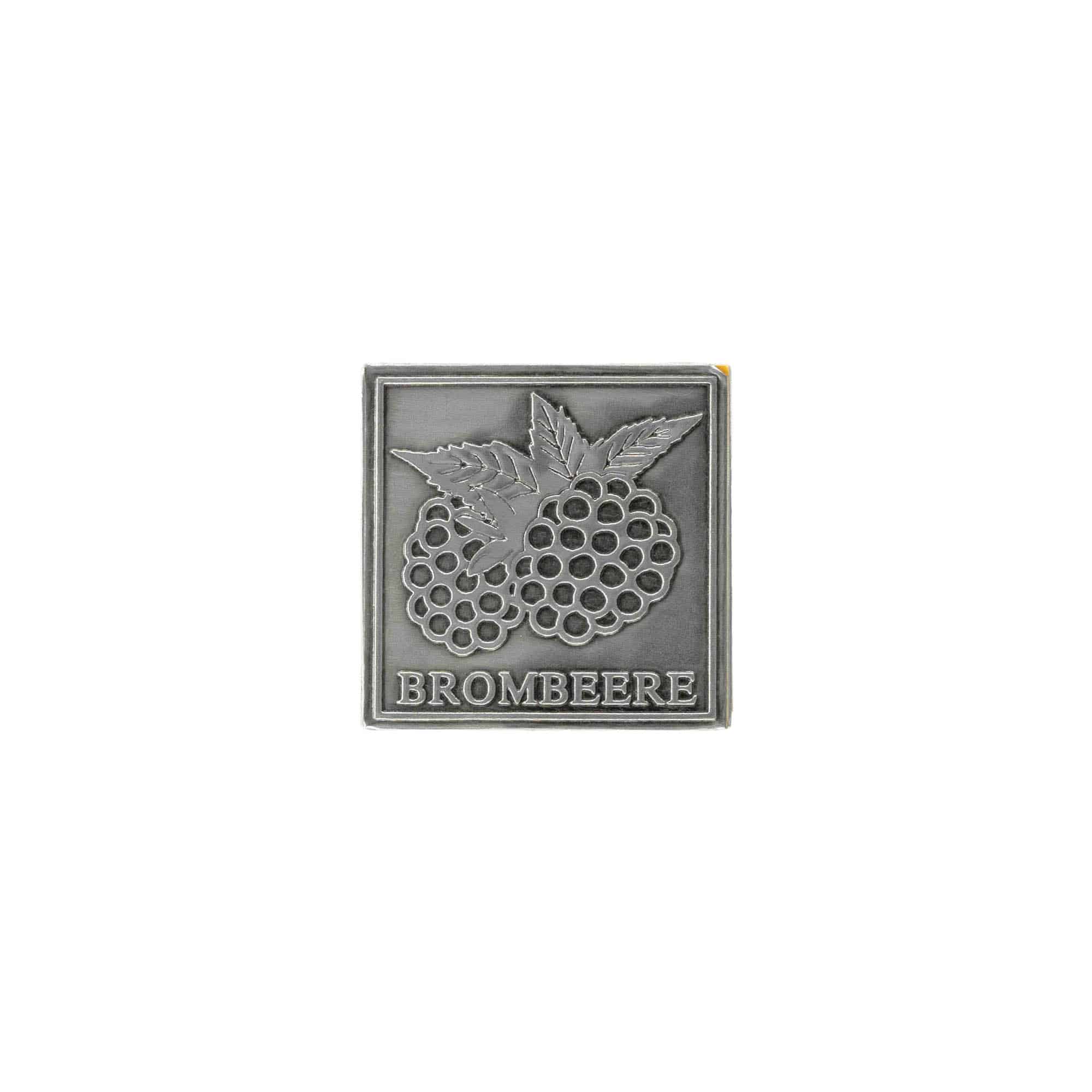 Tinnen etiket 'Braam', vierkant, metaal, zilver Tinnen etiket 'Braam', vierkant, metaal, zilver