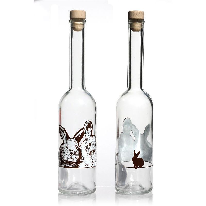 Glazen fles 'Opera', 500 ml, motief: Konijnen, monding: kurk Glazen fles 'Opera', 500 ml, motief: Konijnen, monding: kurk