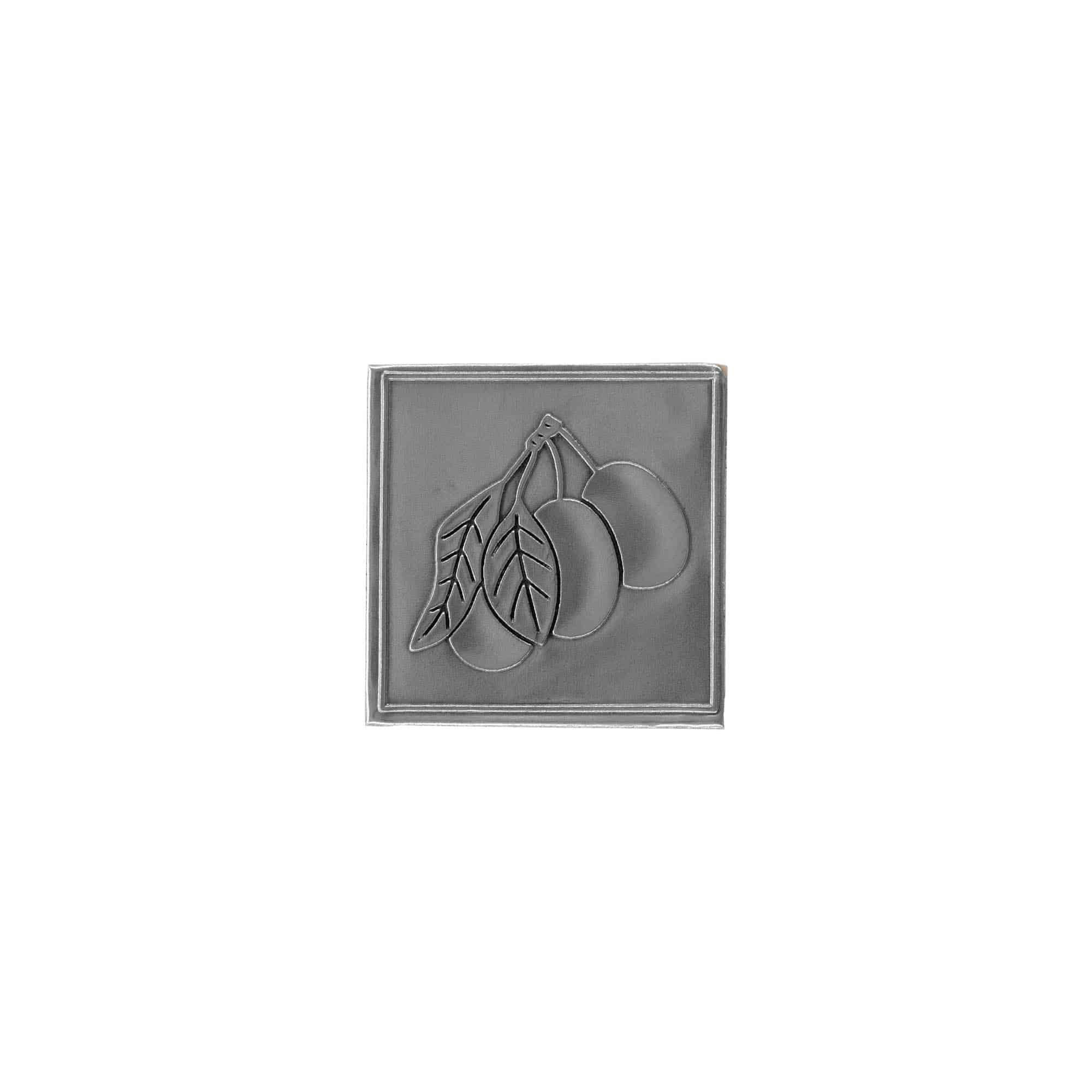 Tinnen etiket 'Pruim', vierkant, metaal, zilver Tinnen etiket 'Pruim', vierkant, metaal, zilver